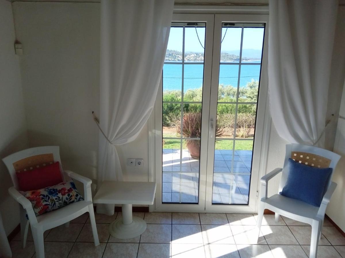 Votsalo Summer House By The Beach Porto Heli Exterior photo