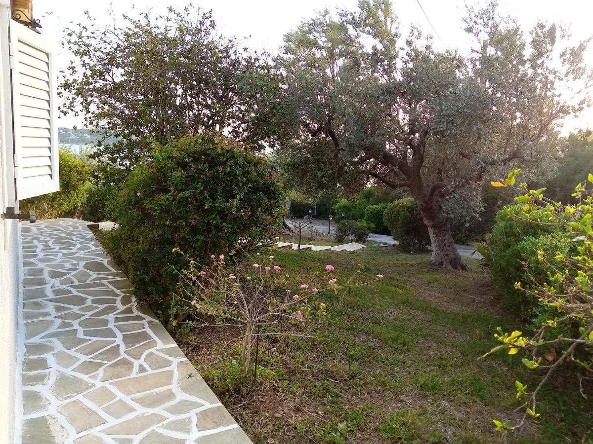 Votsalo Summer House By The Beach Porto Heli Exterior photo
